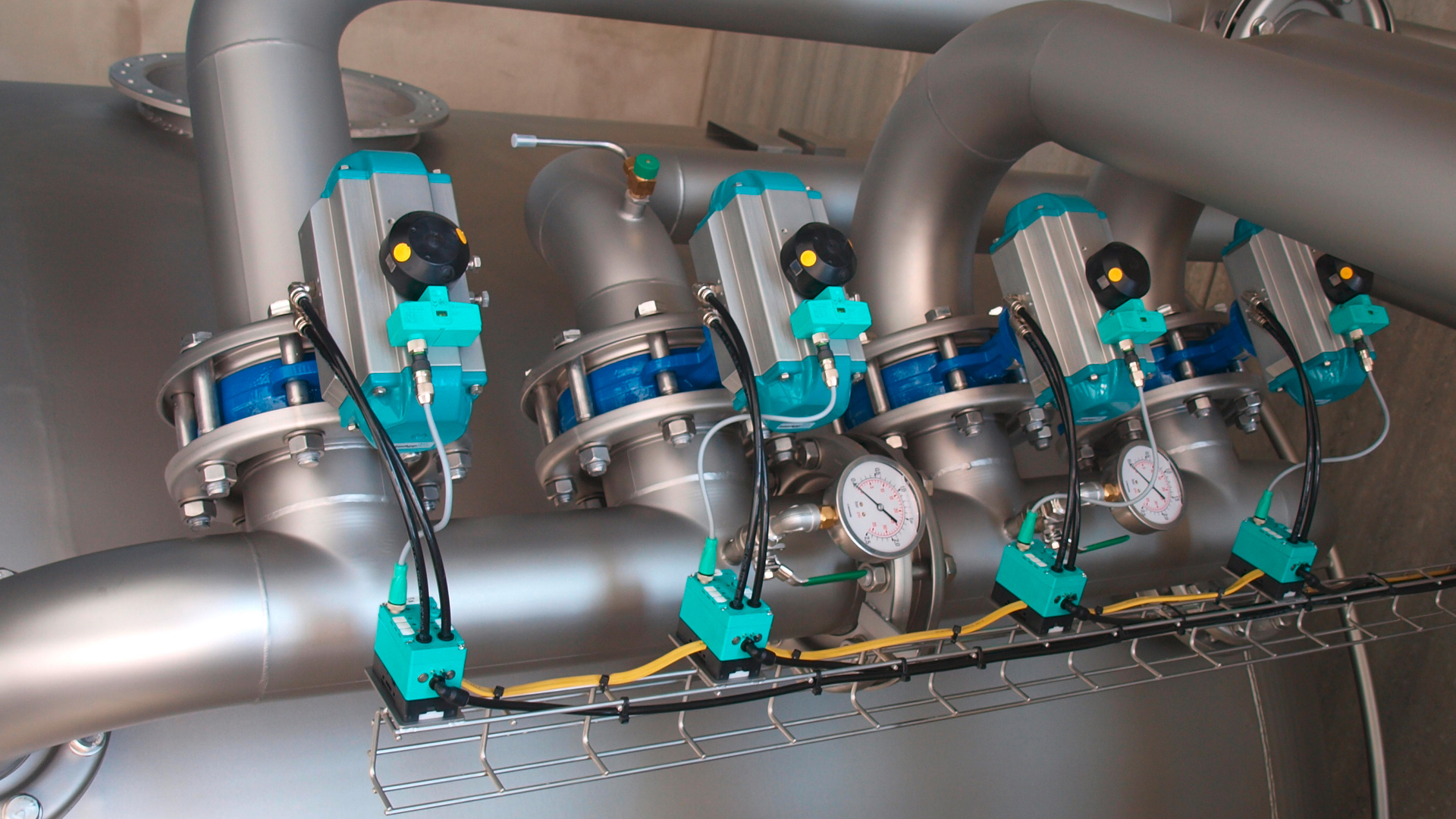 Advancing management of water distribution - valves system