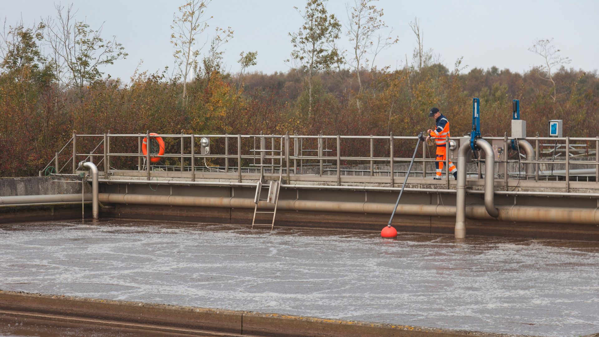 Aeration in wastewater treatment plants
