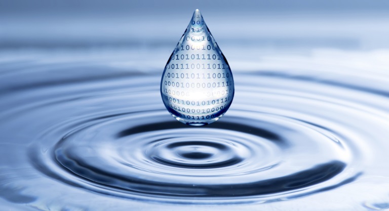 A digitalised water distribution with AVK Smart Water - drop falling into water