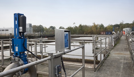 knife gate valve actuator at wastewater plant