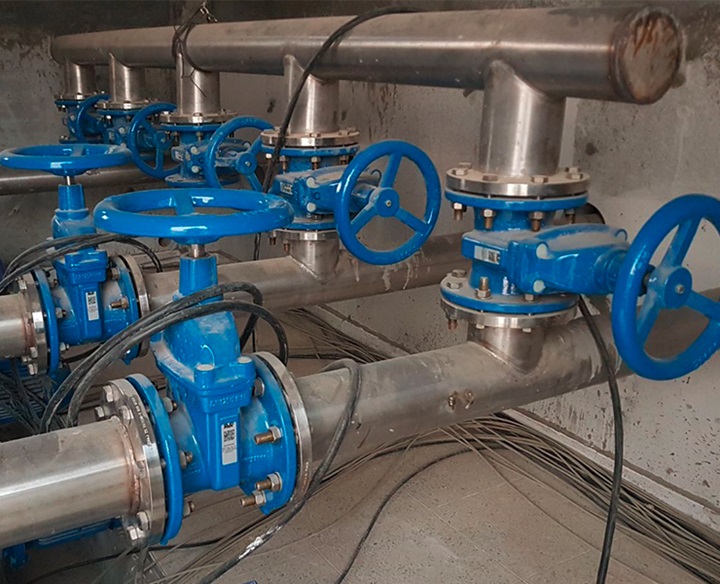 Gate valves installed in wastewater treatment plant, AVK series 06