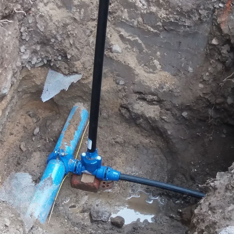 600 AVK service valve sets including saddles, service valves, telescopic extension spindles and surface boxes installed in Prague, Czech Republic