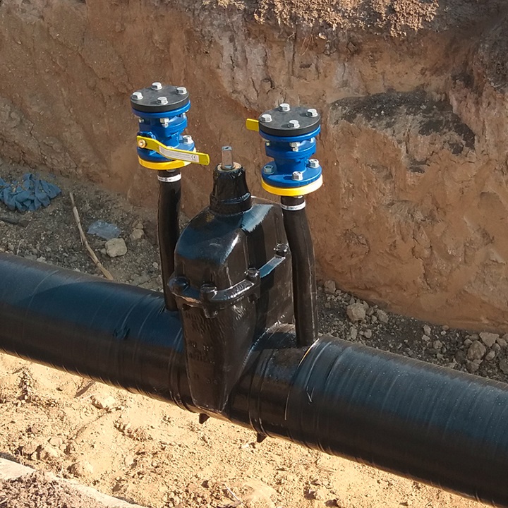 AVK gate valve for gas with purge points installed in Brno, Czech Republic