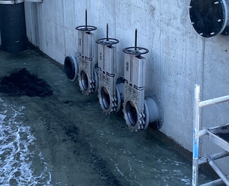 Laxey fish farm knife gate valves