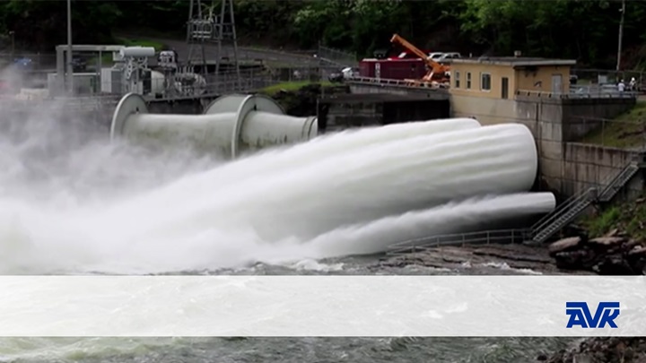 Summersville dam outlet of water