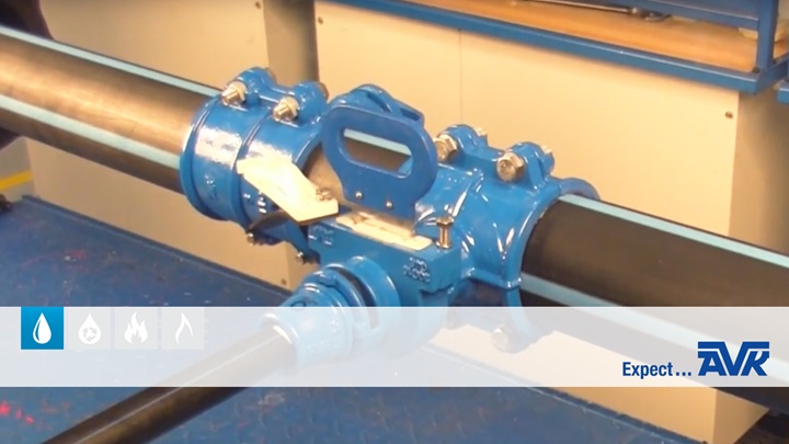 Under pressure with a Supa Lock tapping head with blade shut-off